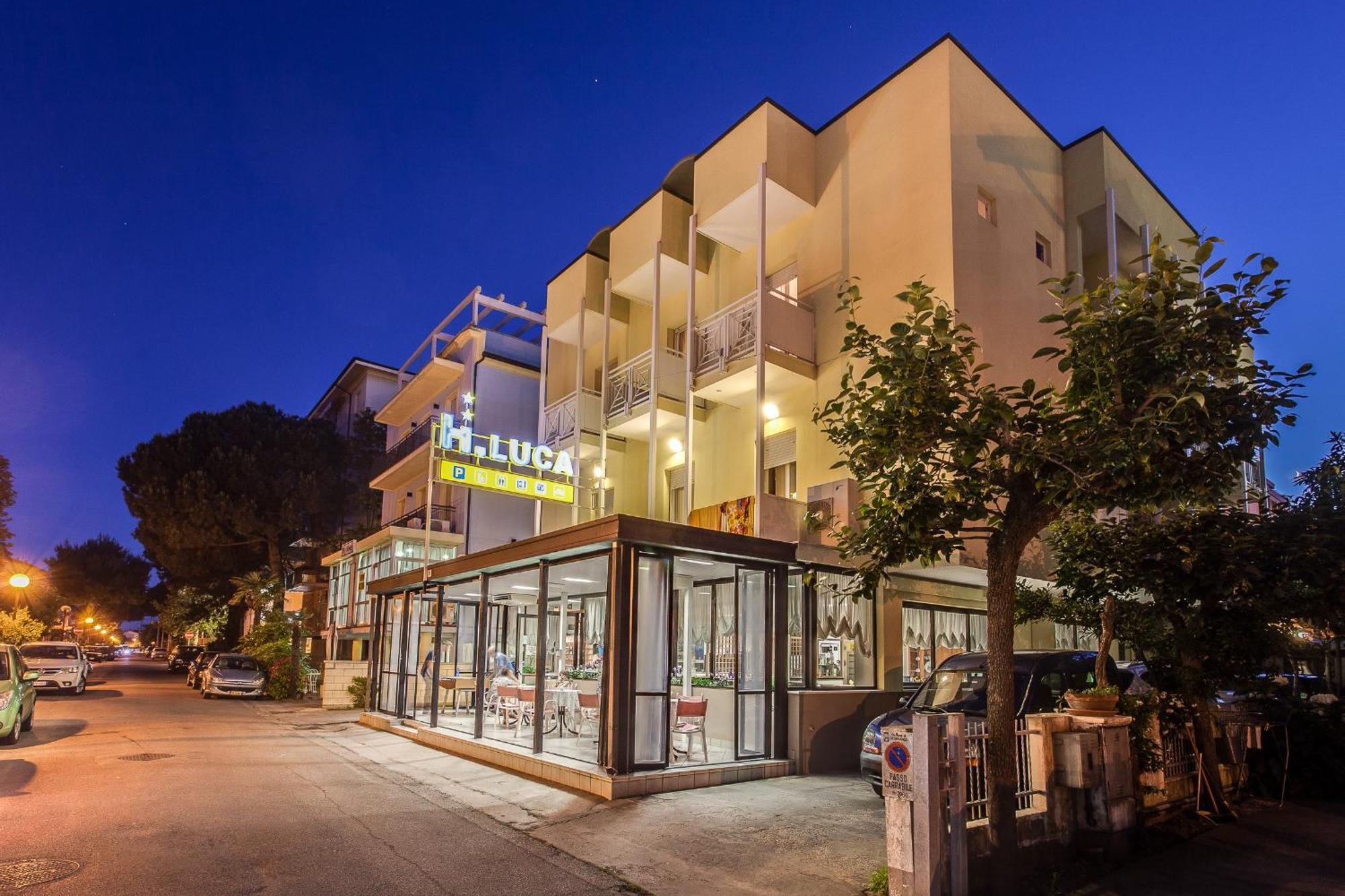 Hotel Luca Valverde Kültér fotó