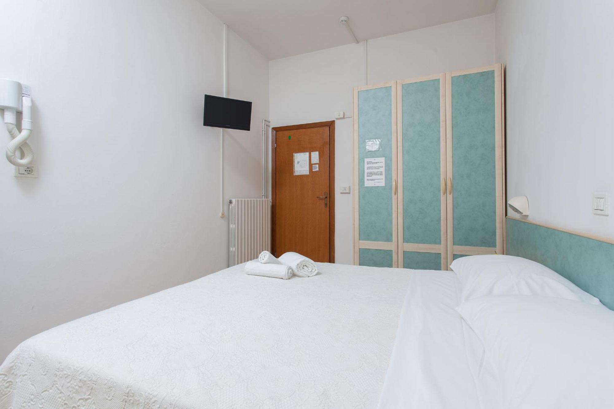 Hotel Luca Valverde Kültér fotó